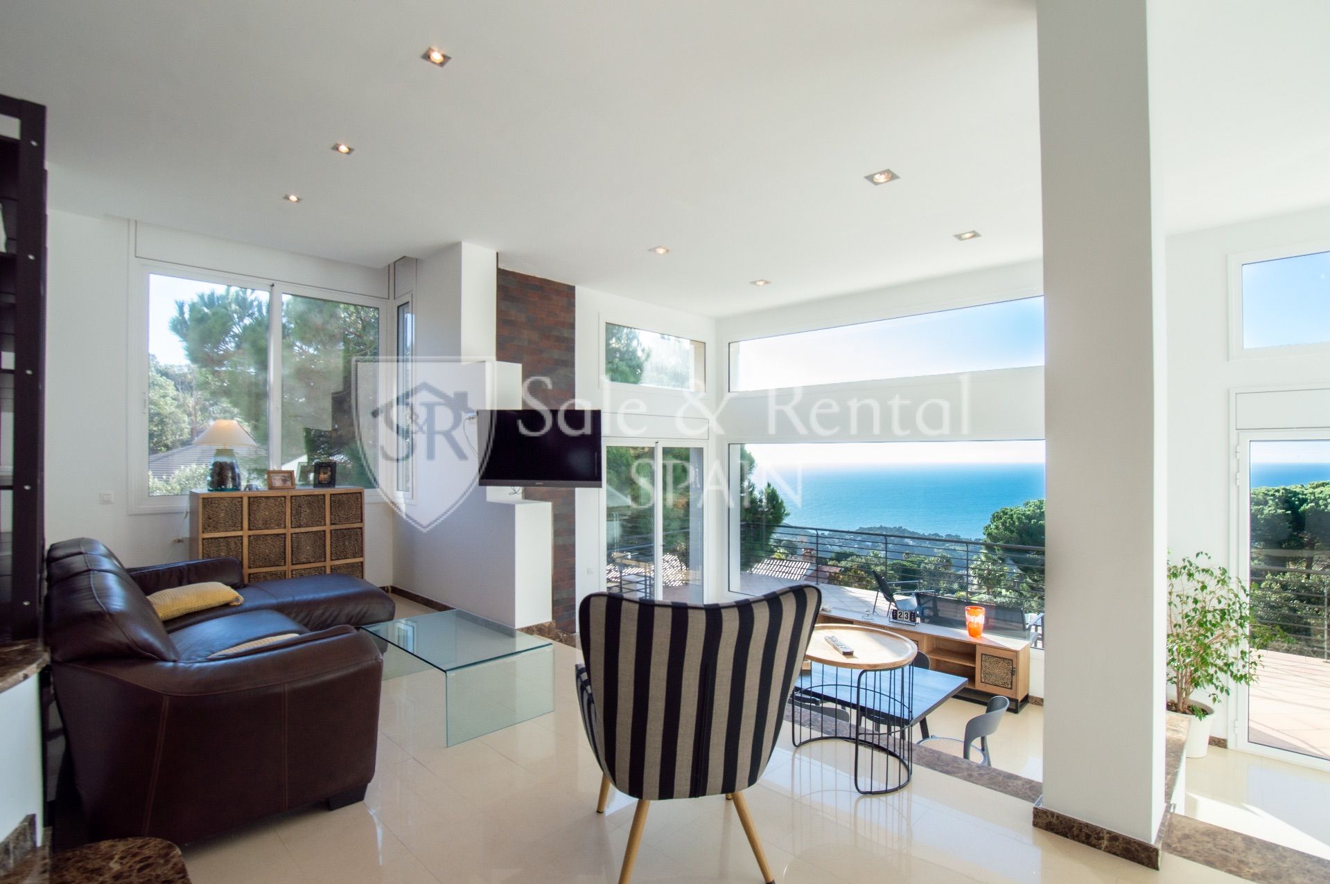 House in Lloret de Mar, Girona, Spanien 6 Schlafzimmer, 500 m2 Nr. 166404