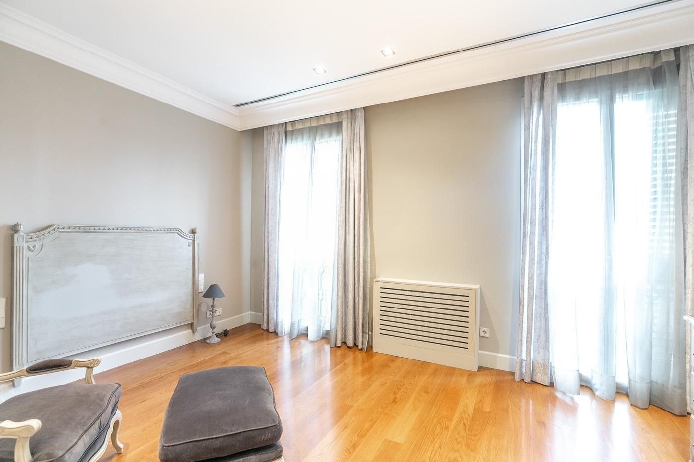 Huoneisto Barcelona, Espanja 4 makuuhuonetta, 220 m2 No. 141006