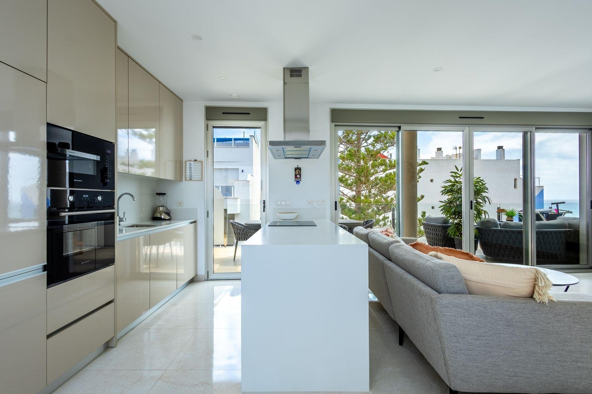 Apartament w Torrevieja, Alicante, Hiszpania 129 mkw. nr 190785