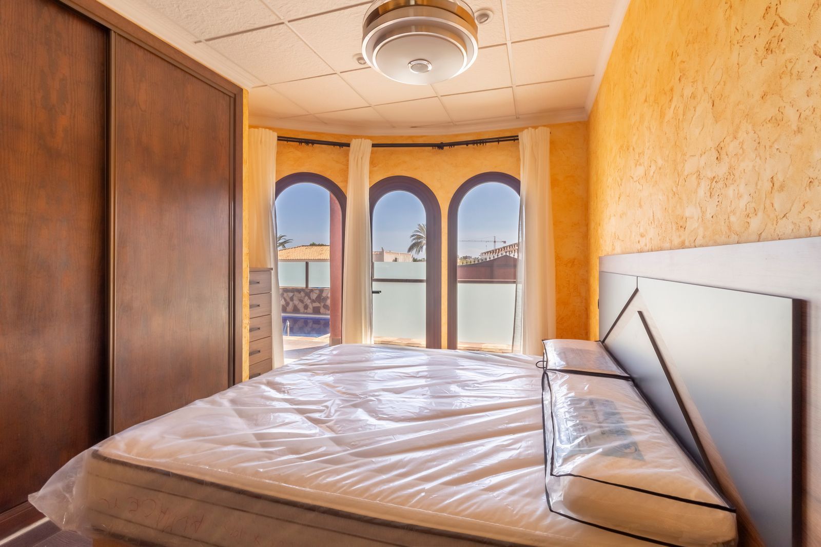 Huvila La Zenia, Alicante, Espanja 624 m2 No. 190779