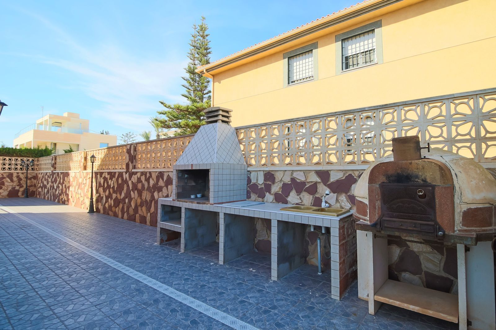 Huvila La Zenia, Alicante, Espanja 624 m2 No. 190779