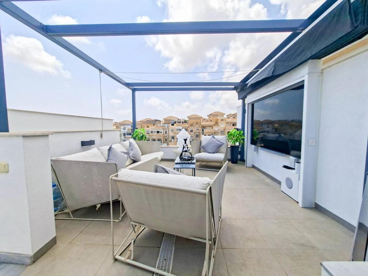 Villa Villamartin, Alicante, Spānijā 3 istabas,  Nr. 196347
