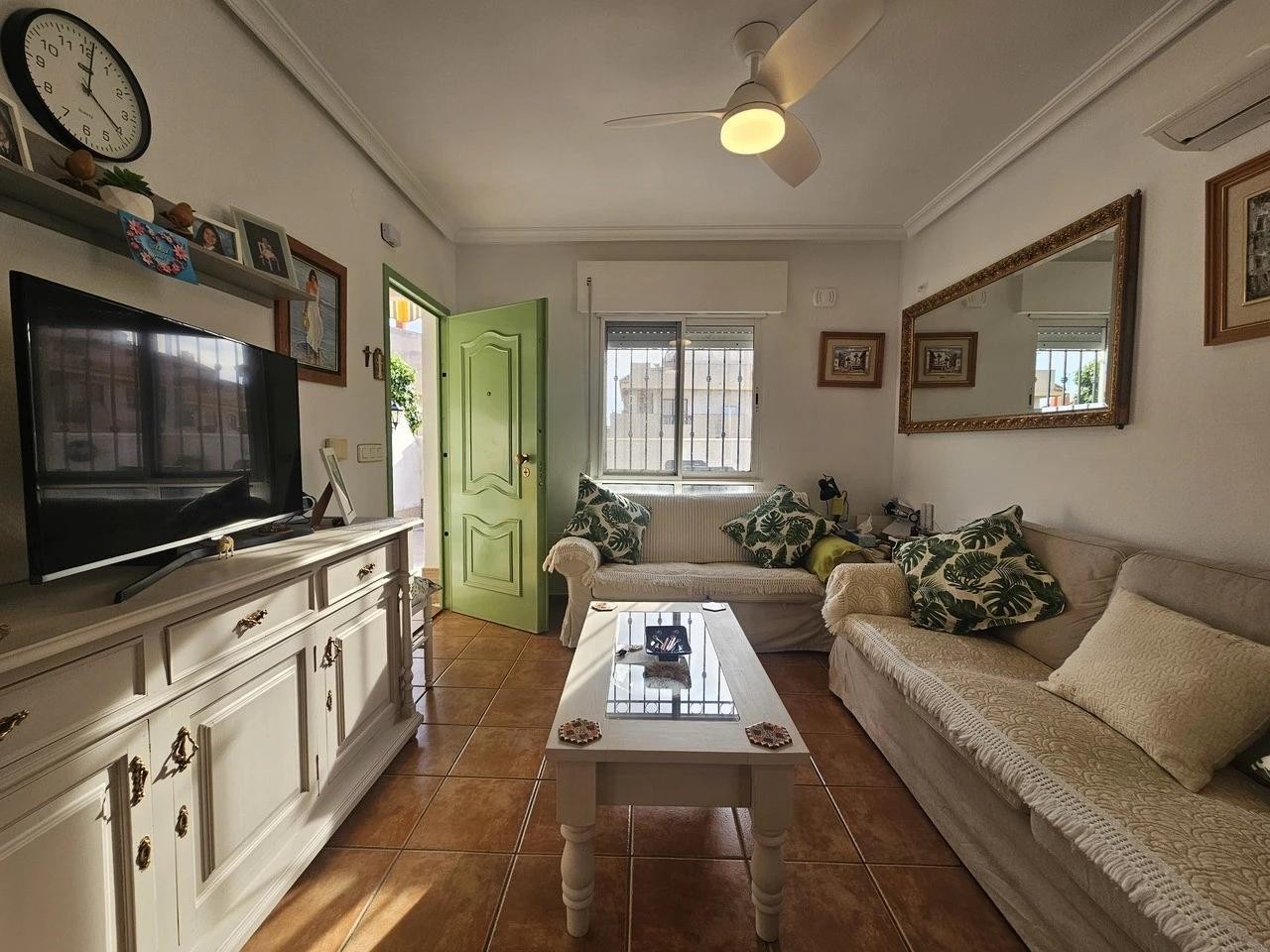 Villa à La Zenia, Alicante, Espagne 3 chambres,  No. 196348