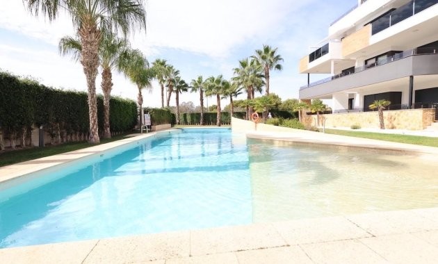 Appartamento a Dehesa De Campoamor, Alicante, Spagna 3 camere da letto, 101 mq. N° 196346