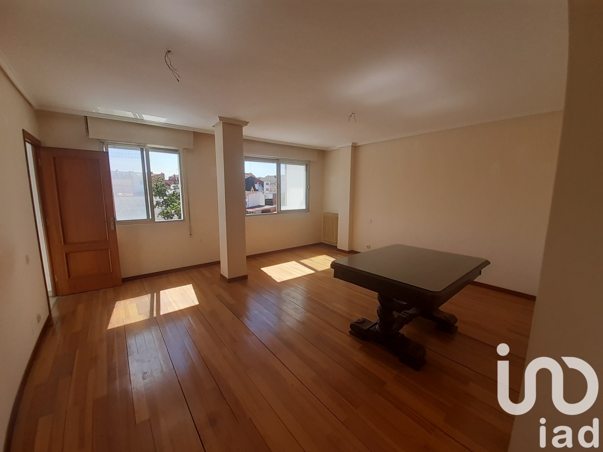 Apartamento en La Bañeza, León, España 1 dormitorio, 95 m2 No. 185880