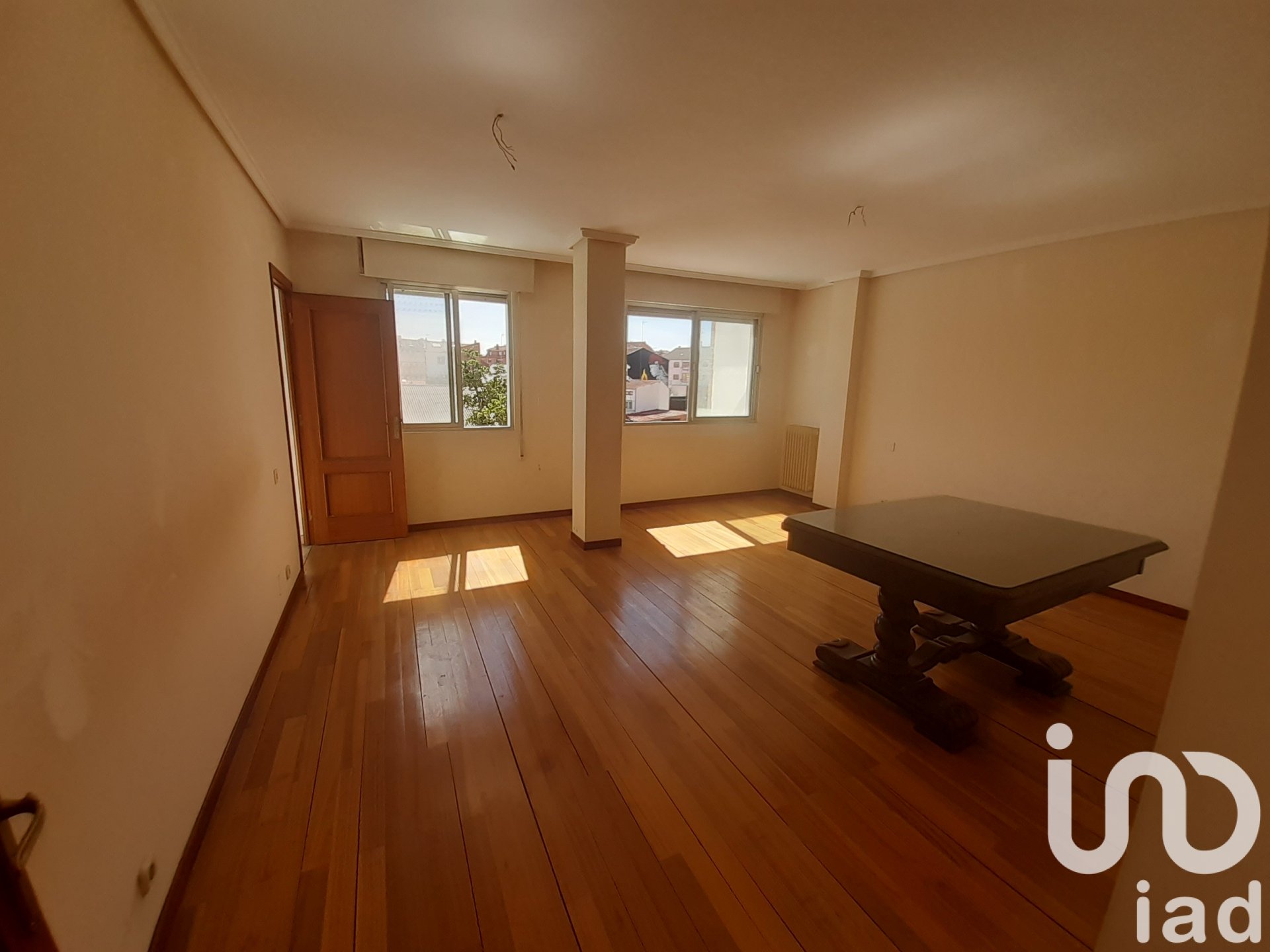 Apartamento en La Bañeza, León, España 1 dormitorio, 95 m2 No. 185880