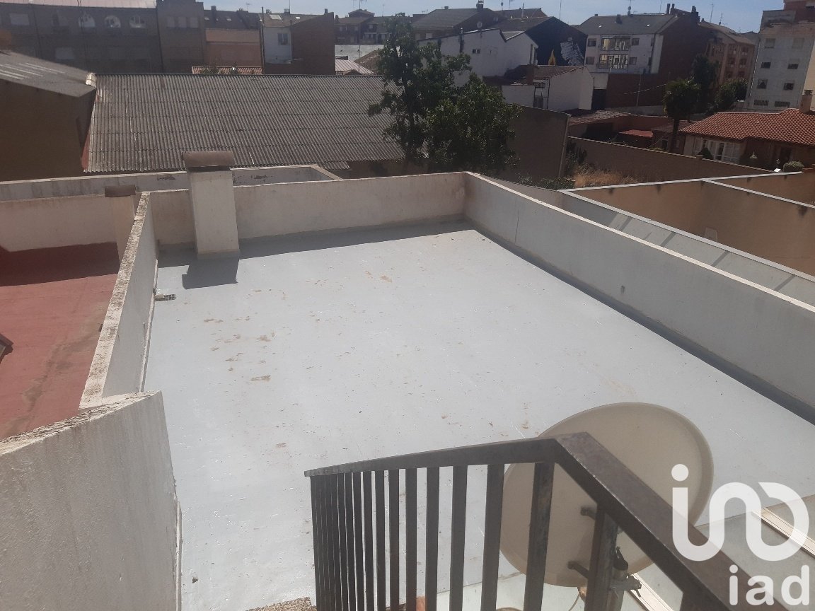 Apartamento en La Bañeza, León, España 1 dormitorio, 95 m2 No. 185880