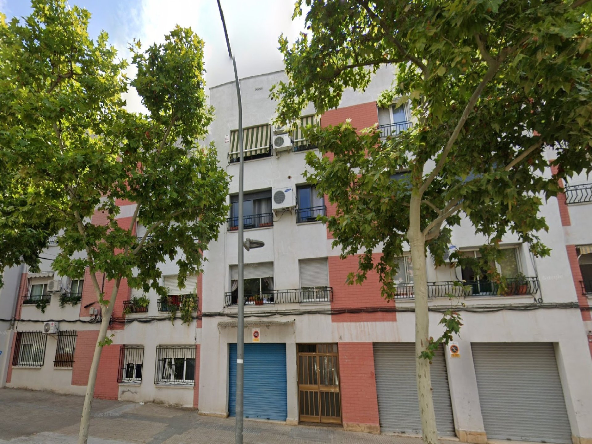 Lägenhet i Terrassa, Barcelona, Spanien 4 sovrum, 78 kvm. Nr. 191338