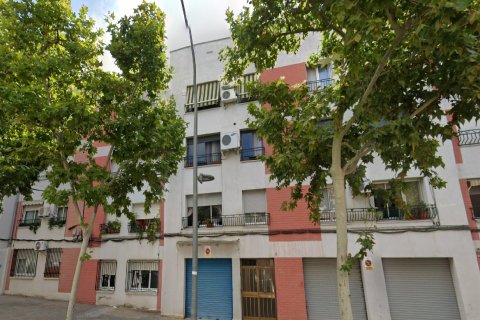 Dzīvoklis Terrassa, Barcelona, Spānijā 4 istabas, 78 m2 Nr. 191338