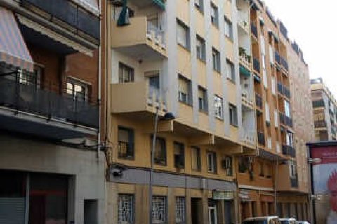 Apartament w Ripollet, Barcelona, Hiszpania 3 sypialnie, 81 mkw. nr 191170