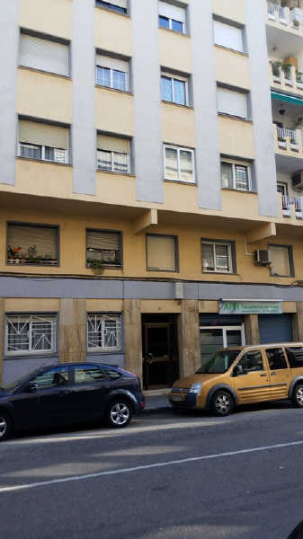 Lägenhet i Ripollet, Barcelona, Spanien 3 sovrum, 81 kvm. Nr. 191170
