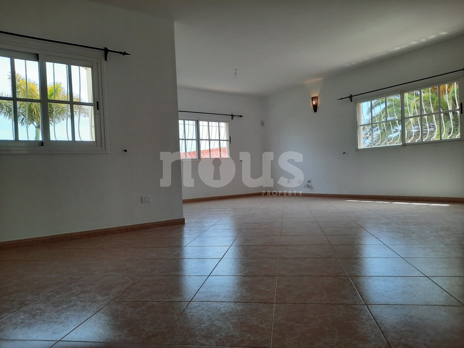 Villa à Tenerife, Espagne 6 chambres, 360 m2 No. 103042