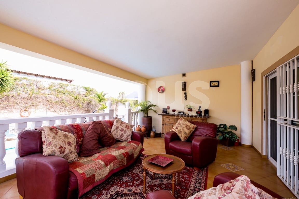 Villa à Tenerife, Espagne 6 chambres, 360 m2 No. 103042