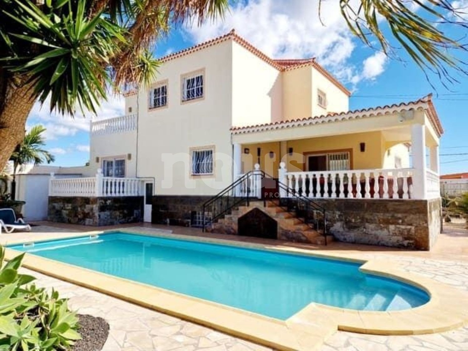 Villa à Tenerife, Espagne 6 chambres, 360 m2 No. 103042