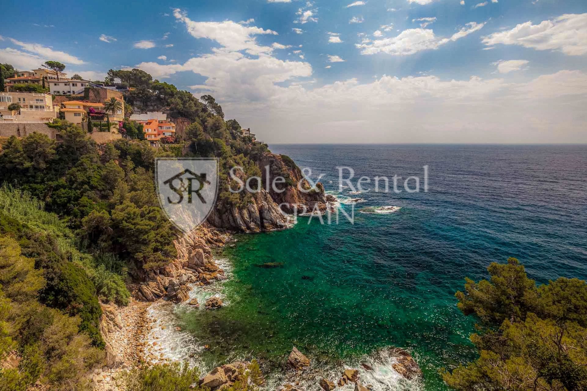 House in Lloret de Mar, Girona, Spain 1 bedroom, 743 sq.m. No. 166651