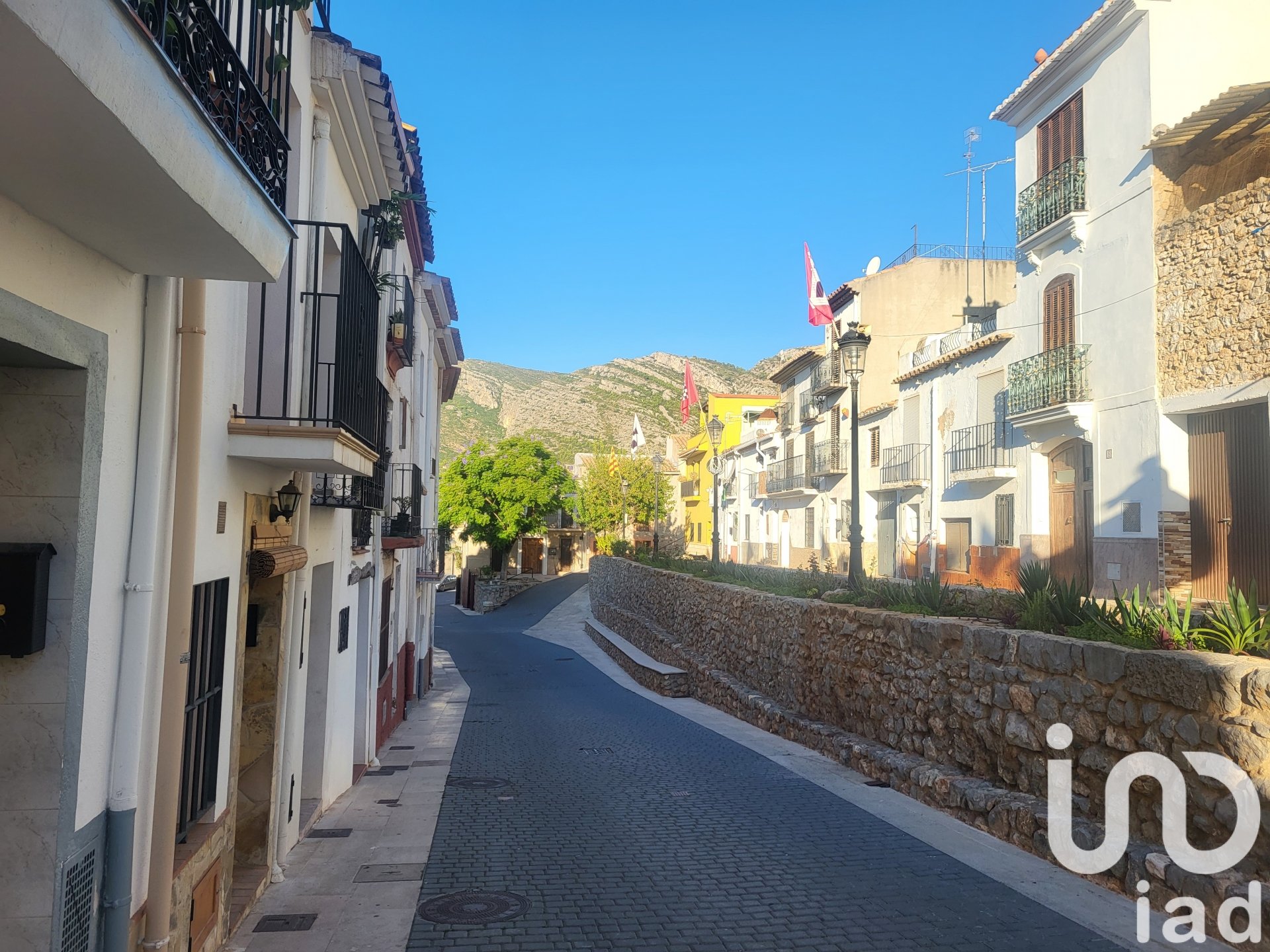 Townhouse in Oropesa del Mar, Castellon, Spain 3 bedrooms, 111 sq.m. No. 185684