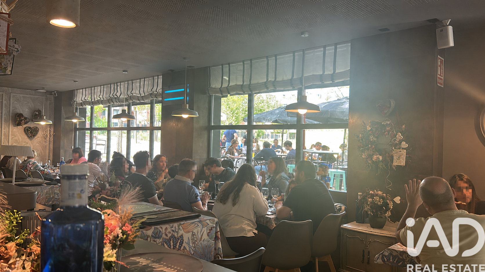 Cafe / restaurant à Valladolid, Espagne 160 m2 No. 172087