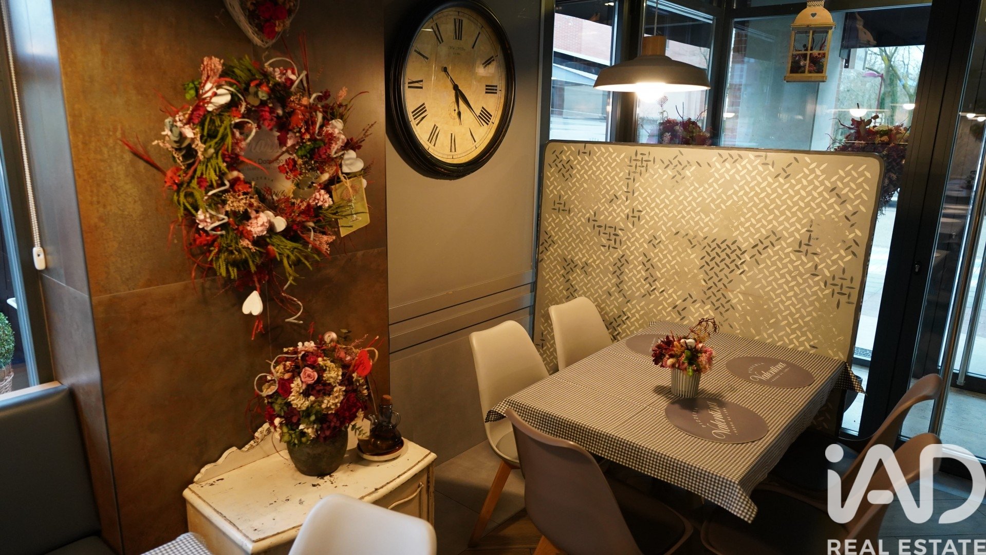 Cafe / restaurant à Valladolid, Espagne 160 m2 No. 172087