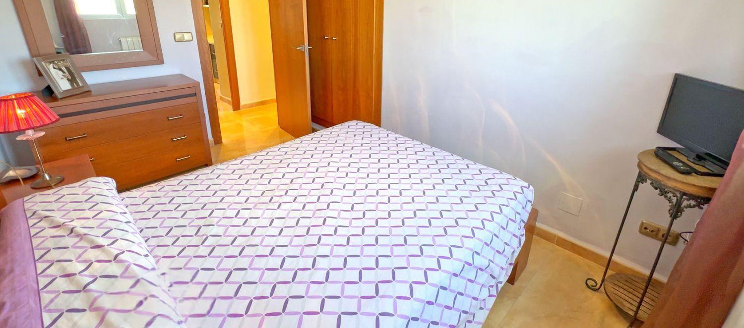 Apartament w Alicante, Hiszpania 4 sypialnie, 108 mkw. nr 181772