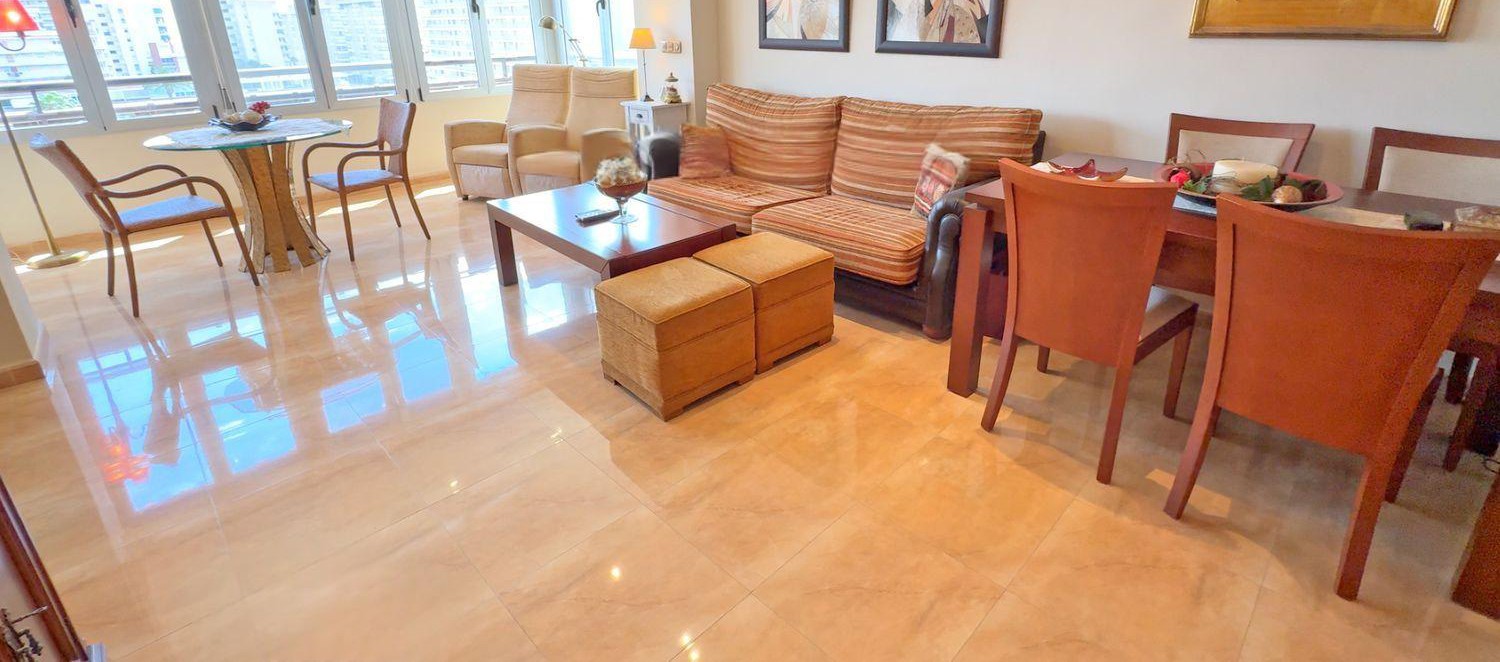 Apartament w Alicante, Hiszpania 4 sypialnie, 108 mkw. nr 181772