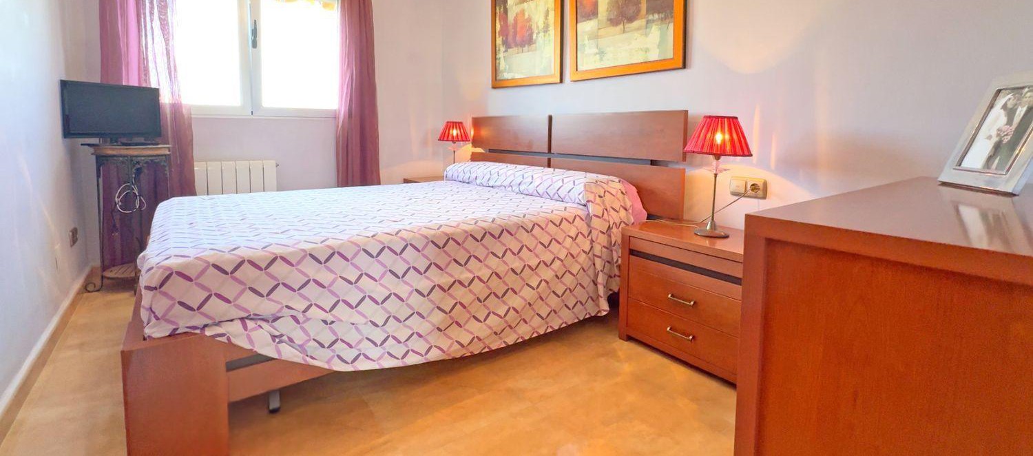 Apartament w Alicante, Hiszpania 4 sypialnie, 108 mkw. nr 181772