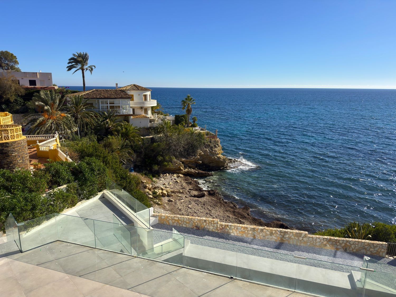 Villa in El Campello, Alicante, Spain 5 bedrooms, 365 sq.m. No. 181771