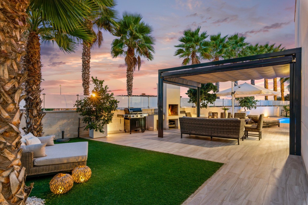 Villa Cabo Roig, Alicante, Spānijā 5 istabas, 180 m2 Nr. 148615