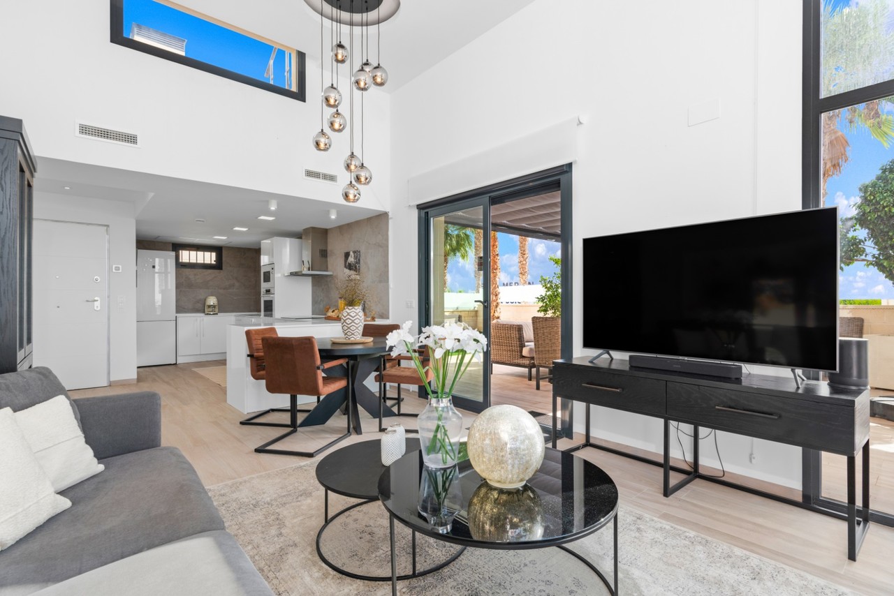 Villa Cabo Roig, Alicante, Spānijā 5 istabas, 180 m2 Nr. 148615