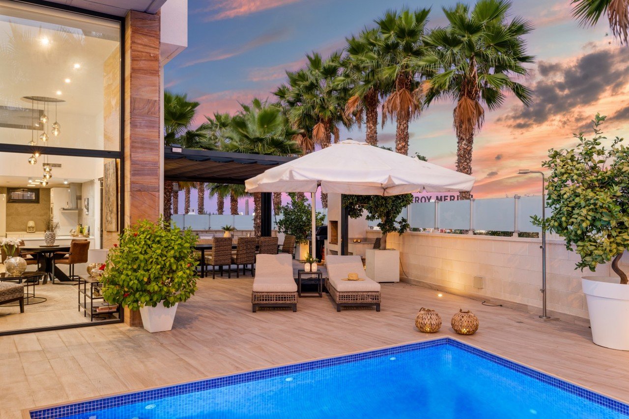 Villa Cabo Roig, Alicante, Spānijā 5 istabas, 180 m2 Nr. 148615