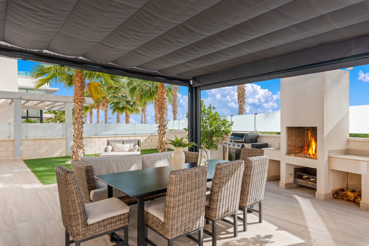 Villa Cabo Roig, Alicante, Spānijā 5 istabas, 180 m2 Nr. 148615