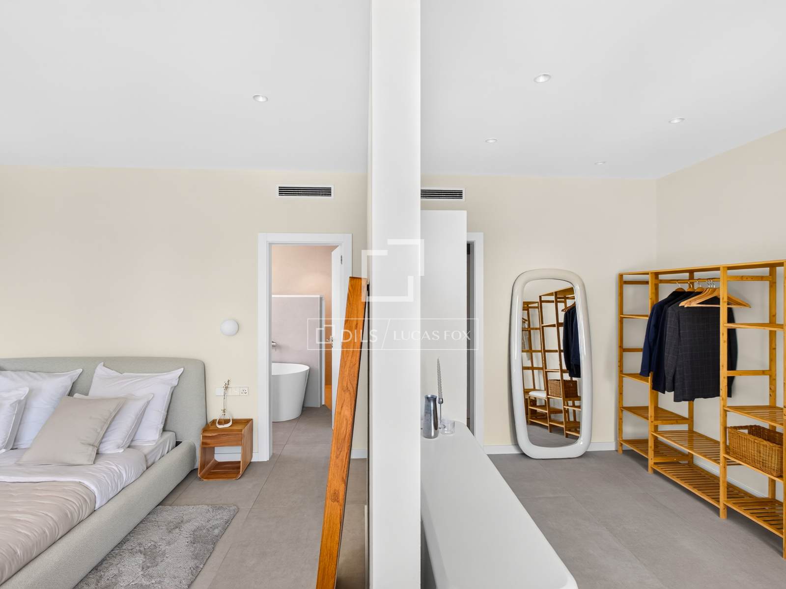 Villa in El Masnou, Barcelona, Spain 6 bedrooms, 540 sq.m. No. 164875