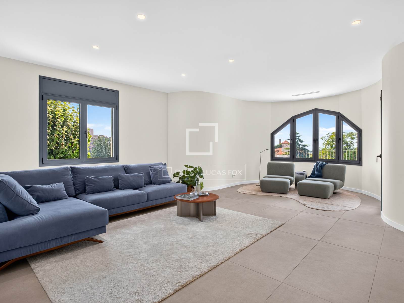 Villa in El Masnou, Barcelona, Spain 6 bedrooms, 540 sq.m. No. 164875
