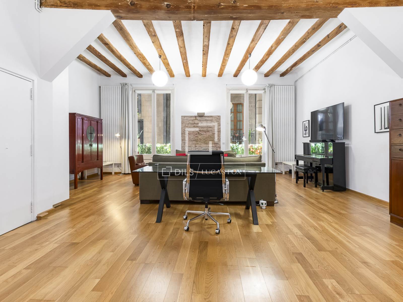 Wohnung in Barcelona, Spanien 2 Schlafzimmer, 120 m2 Nr. 164877