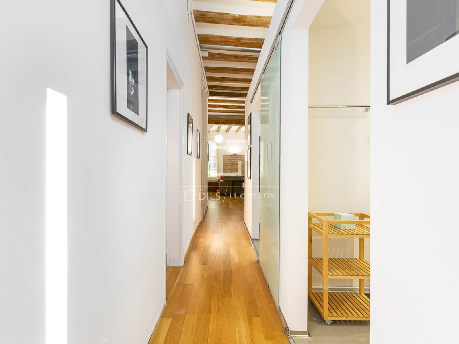 Wohnung in Barcelona, Spanien 2 Schlafzimmer, 120 m2 Nr. 164877