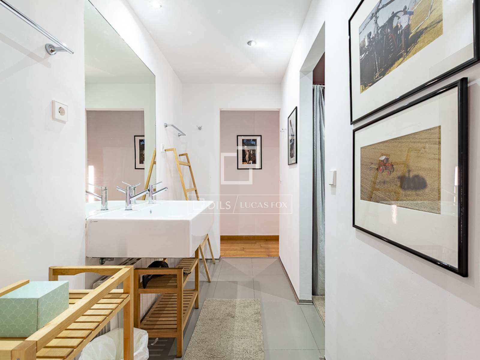 Wohnung in Barcelona, Spanien 2 Schlafzimmer, 120 m2 Nr. 164877