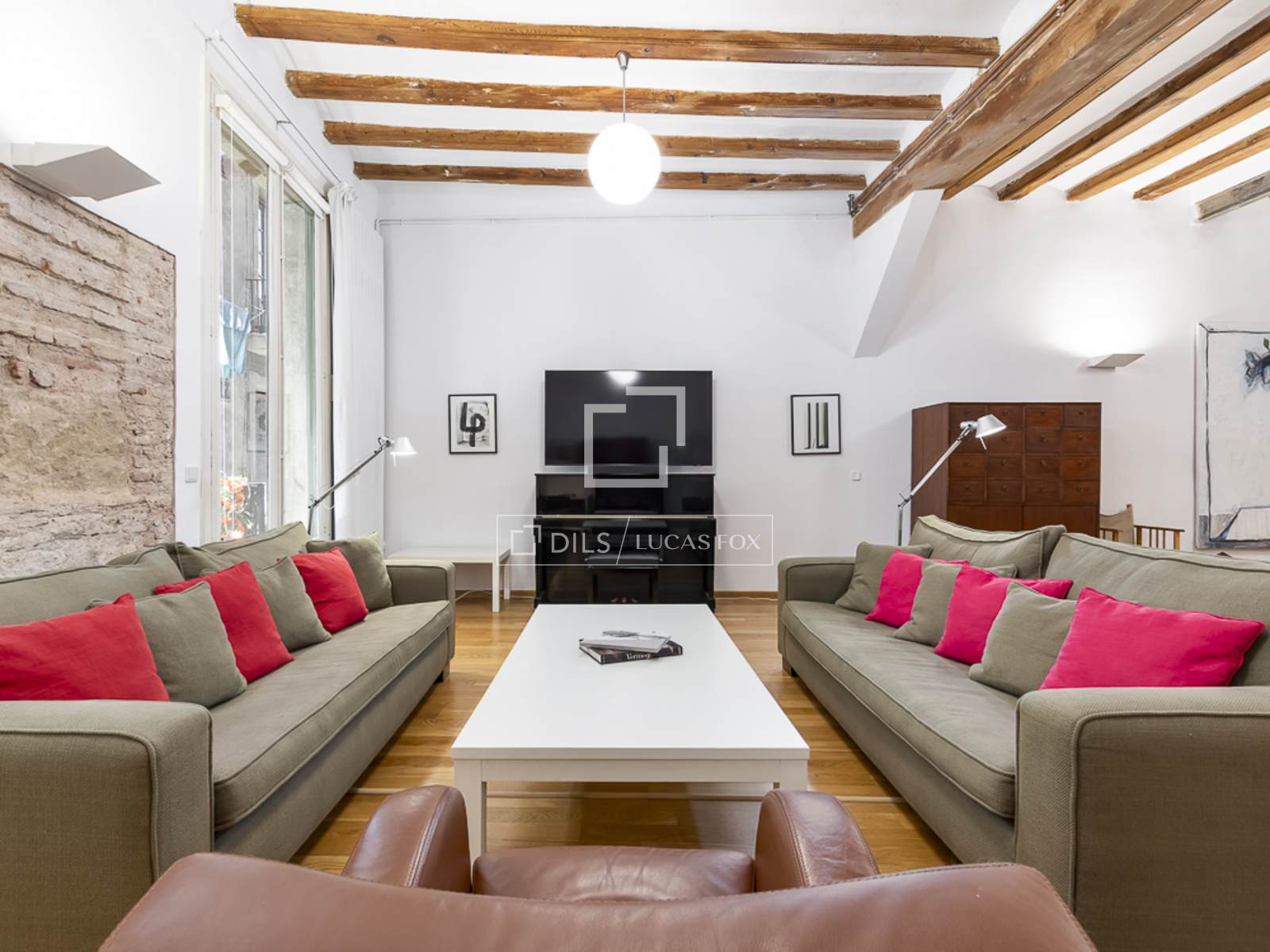 Wohnung in Barcelona, Spanien 2 Schlafzimmer, 120 m2 Nr. 164877