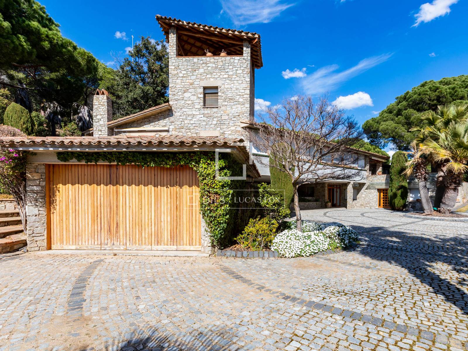 Villa Premia De Dalt, Barcelona, Spānijā 8 istabas, 578 m2 Nr. 164879