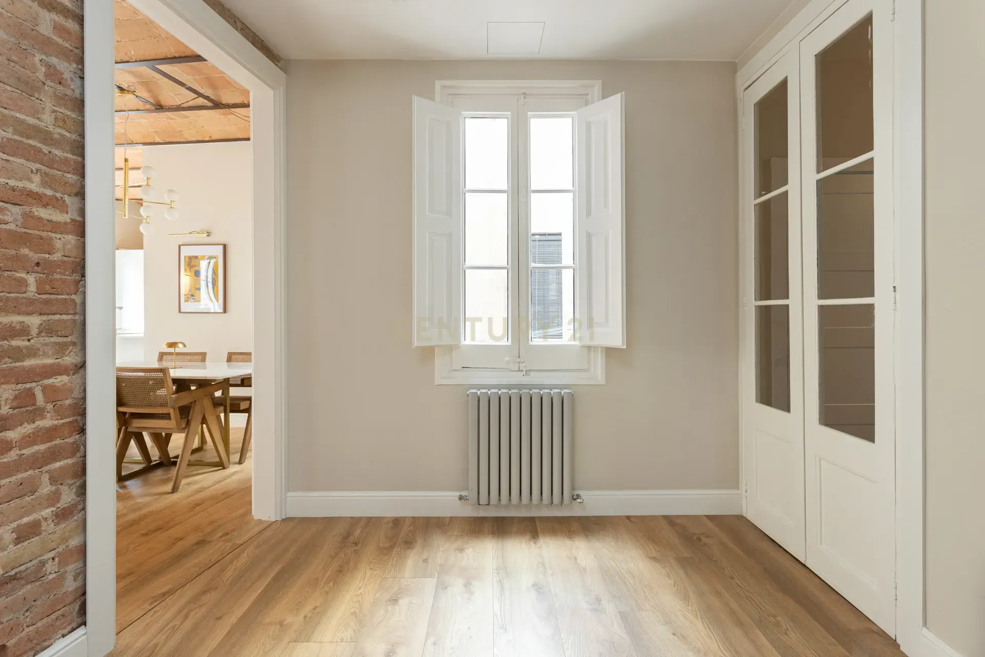 Wohnung in Barcelona, Spanien 1 Schlafzimmer, 99 m2 Nr. 168513
