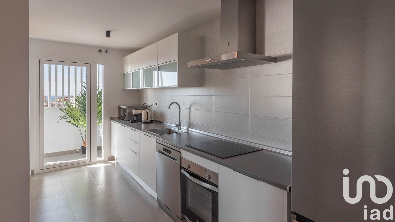 Apartment in Rincon de la Victoria, Malaga, Spain 3 bedrooms, 128.5 sq.m. No. 173358
