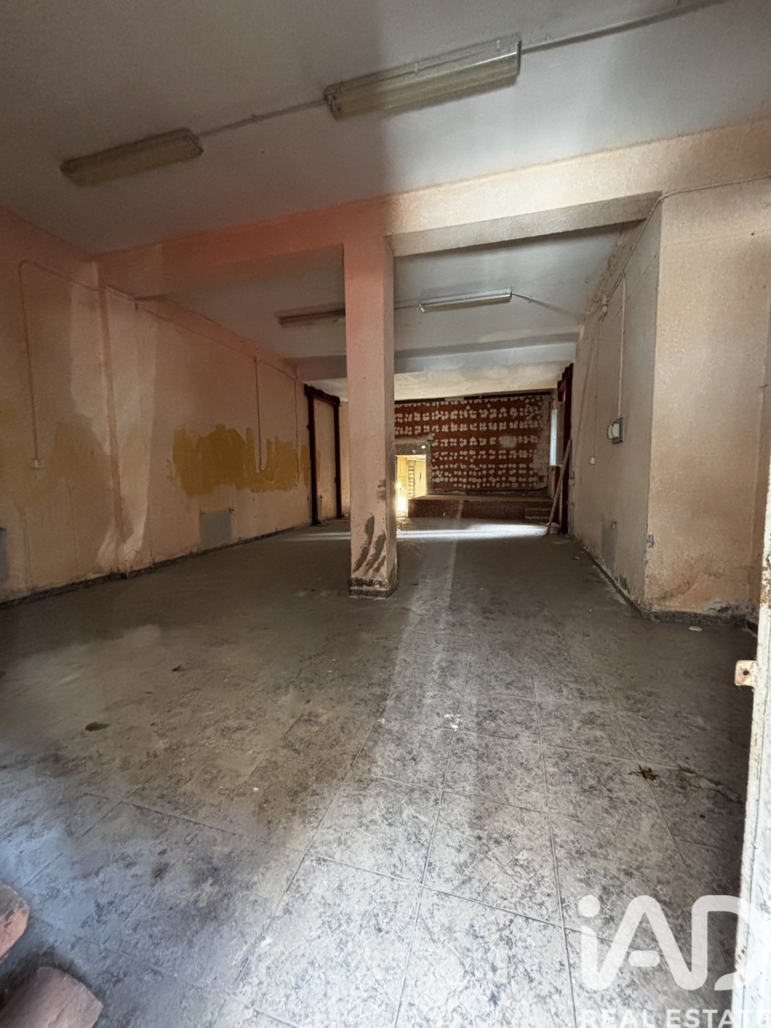 Gewerbeimmobilien in Leon, Spanien 576 m2 Nr. 173295