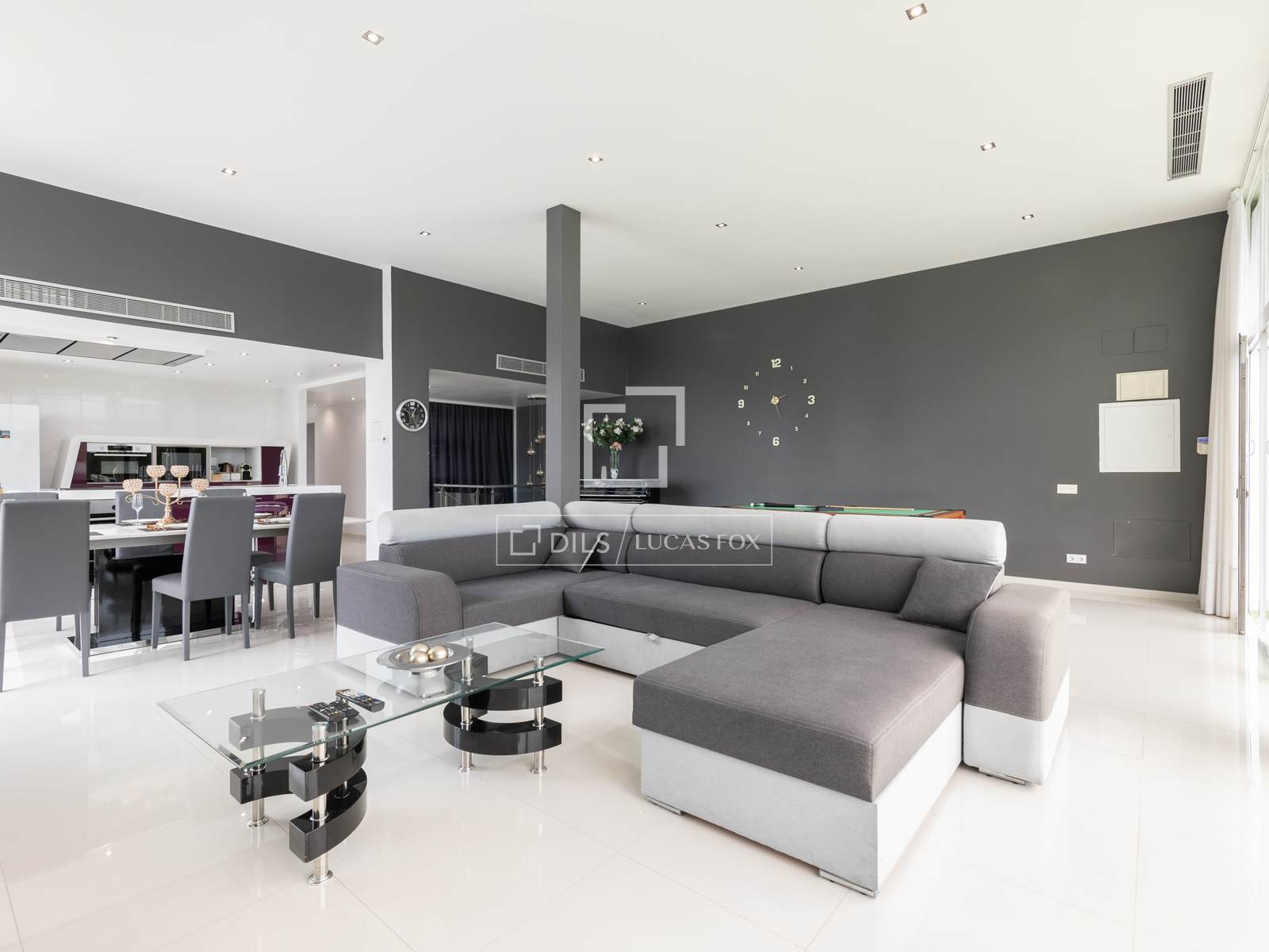 Villa a Castelldefels, Barcelona, Spagna 7 camere da letto, 496 mq. N° 151008