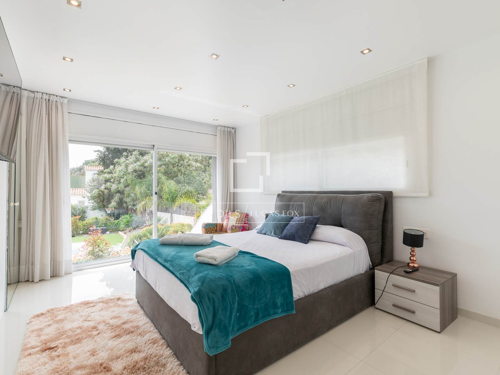Villa a Castelldefels, Barcelona, Spagna 7 camere da letto, 496 mq. N° 151008