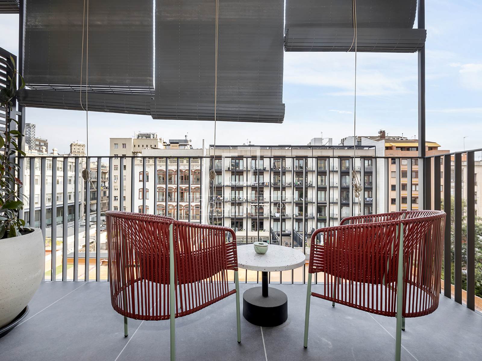 Apartamento en Barcelona, España 2 dormitorios, 57 m2 No. 151010