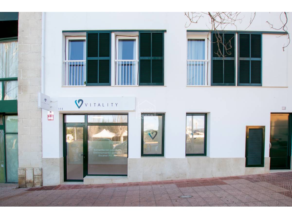 Commercial property in Mahon, Menorca, Spain 114 sq.m. No. 65104