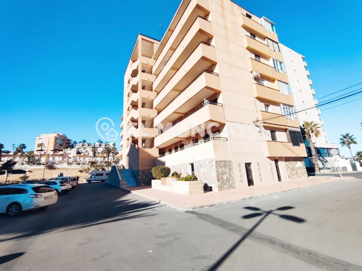 Huoneisto Torrevieja, Alicante, Espanja 1 makuuhuone, 38 m2 No. 183844
