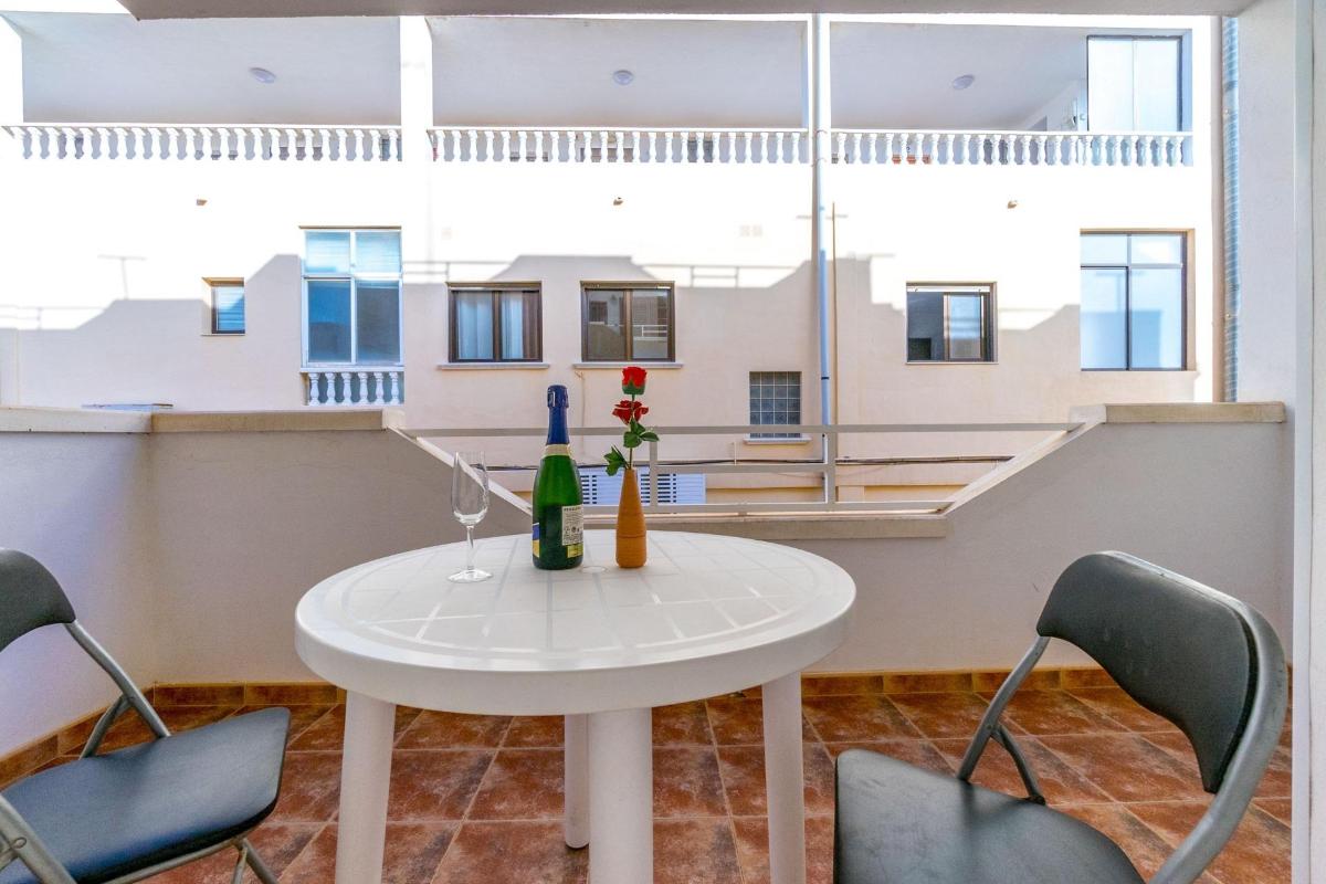 Wohnung in Torrevieja, Alicante, Spanien 3 Schlafzimmer, 68 m2 Nr. 183846