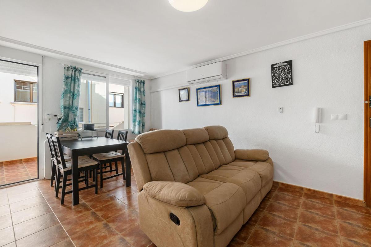 Wohnung in Torrevieja, Alicante, Spanien 3 Schlafzimmer, 68 m2 Nr. 183846