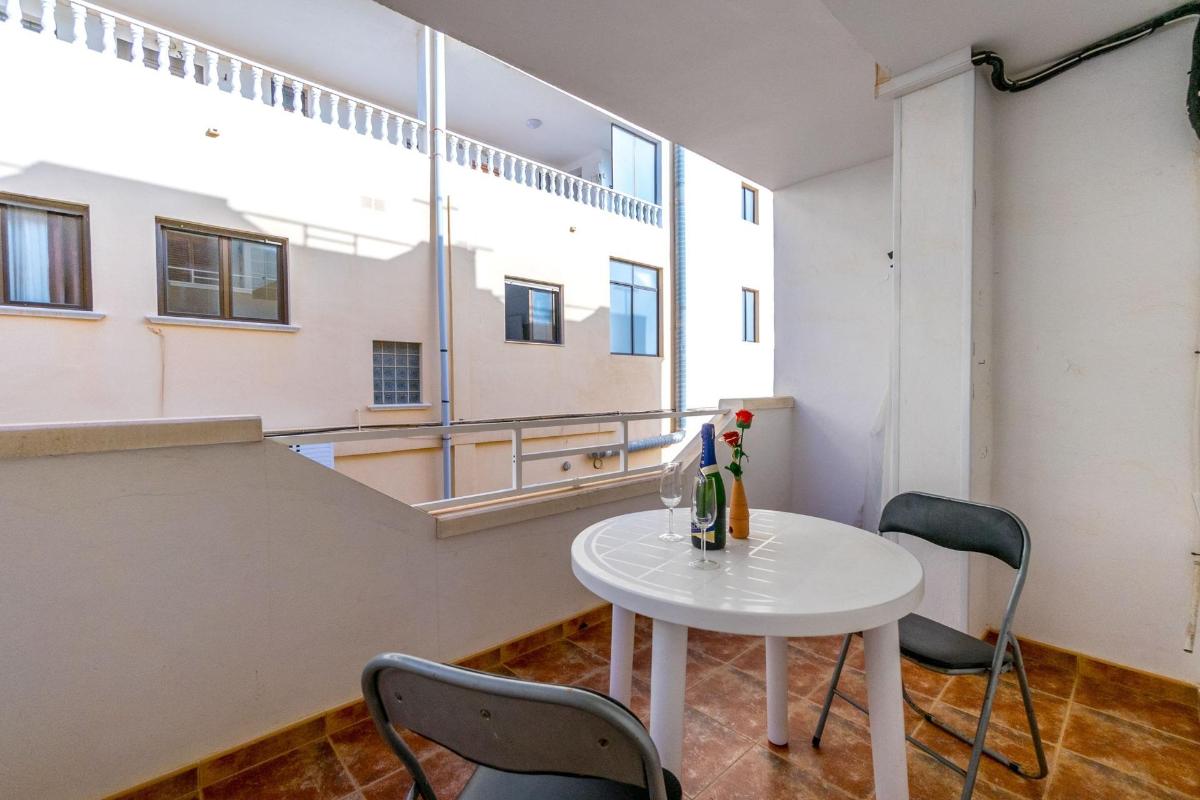 Wohnung in Torrevieja, Alicante, Spanien 3 Schlafzimmer, 68 m2 Nr. 183846