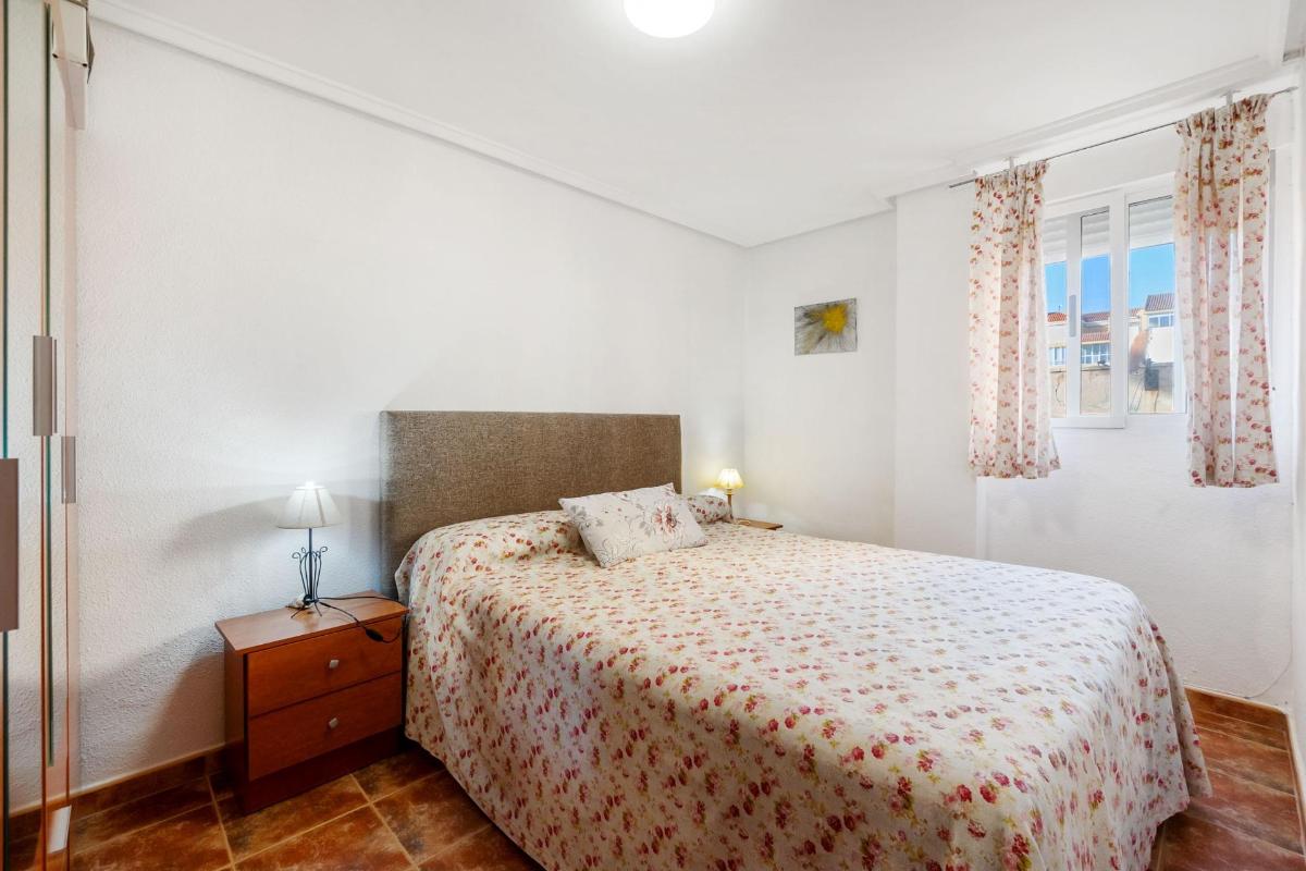 Wohnung in Torrevieja, Alicante, Spanien 3 Schlafzimmer, 68 m2 Nr. 183846