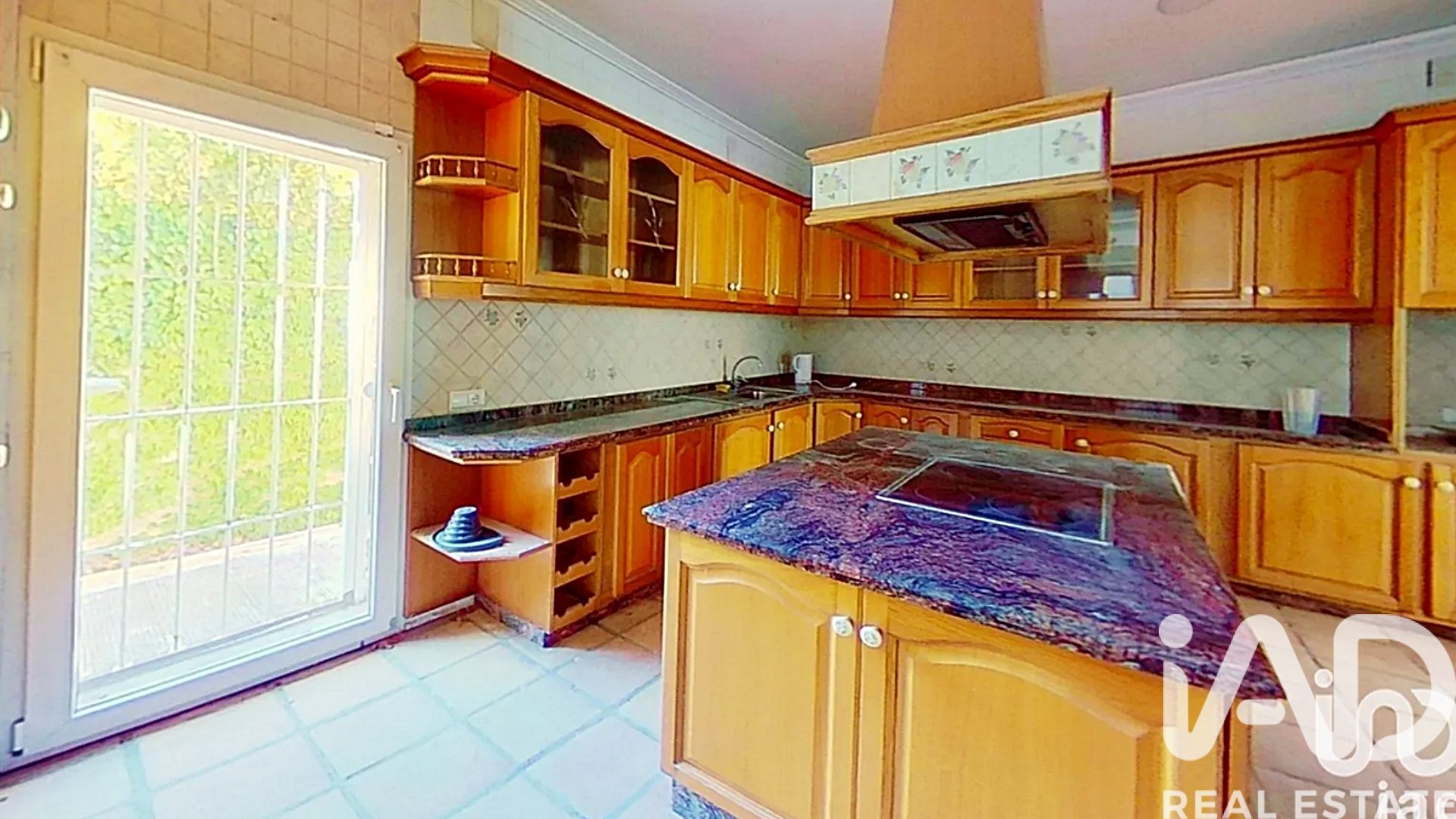 House in Alicante, Spanien 4 Schlafzimmer, 329 m2 Nr. 172249